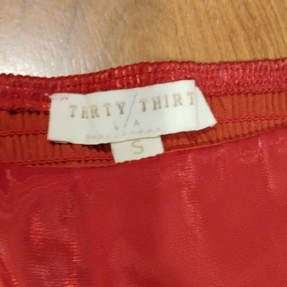 Elegant Red Mini Dress - Picture 2 of 5